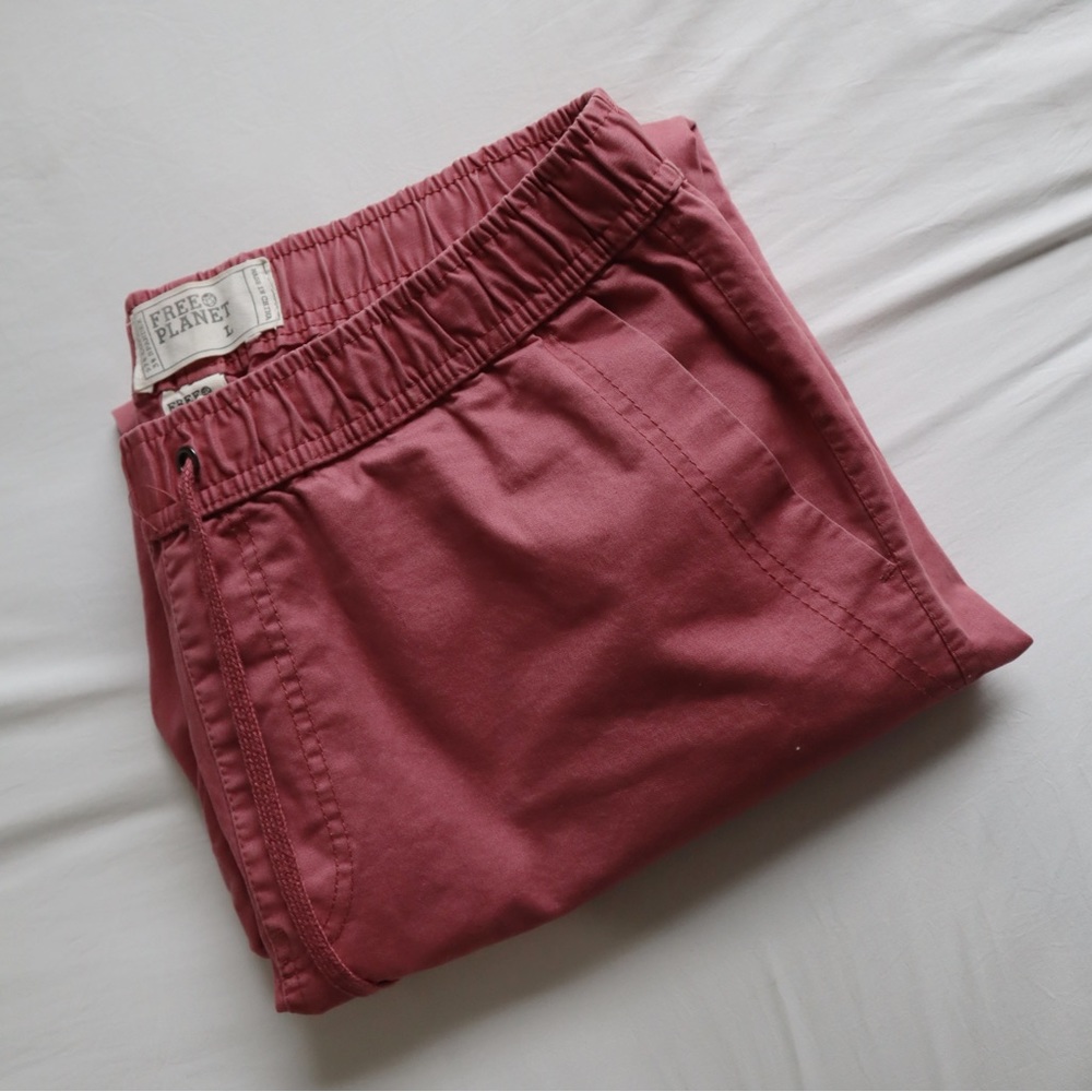 FREE PLANET PANTS - Picture 3 of 8